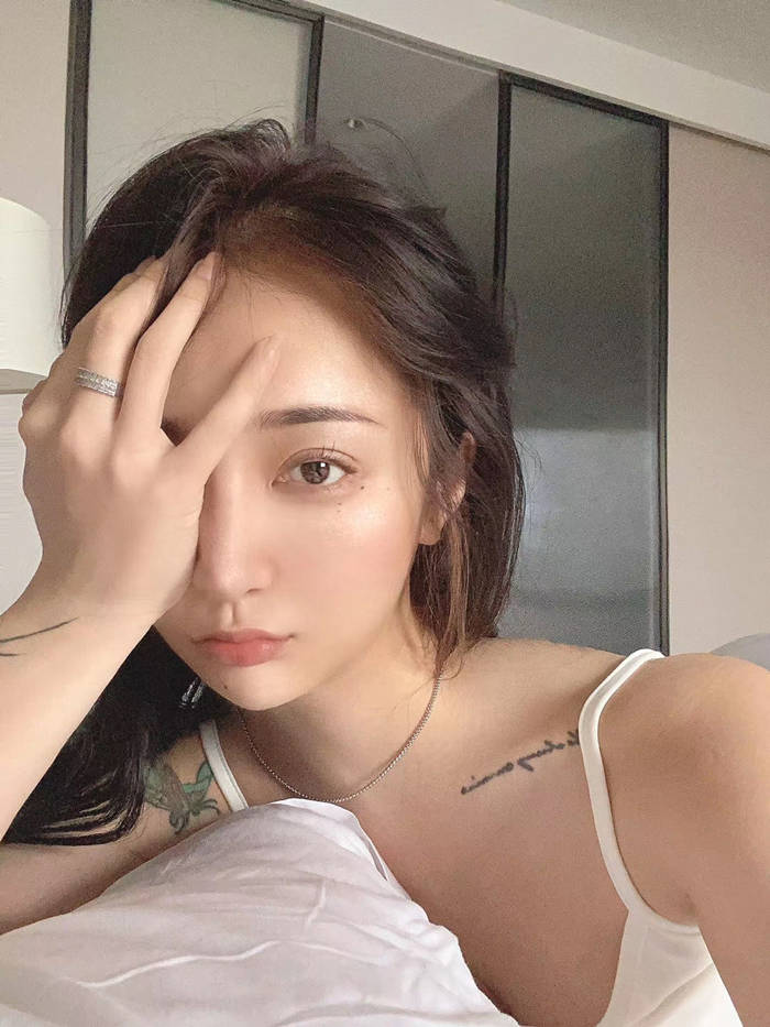 温哥华高端模特经纪人