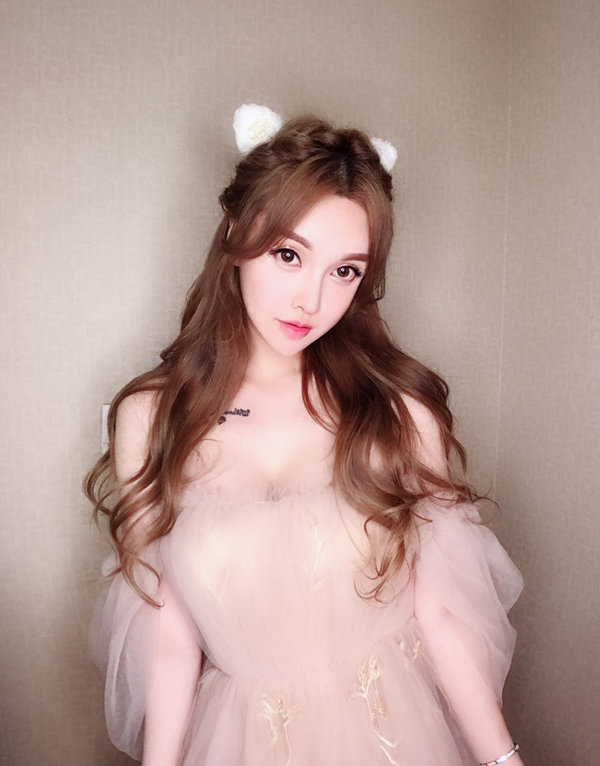 波士顿大学生伴游