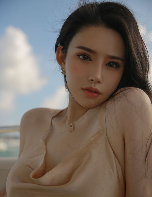 新加坡模特预约价格